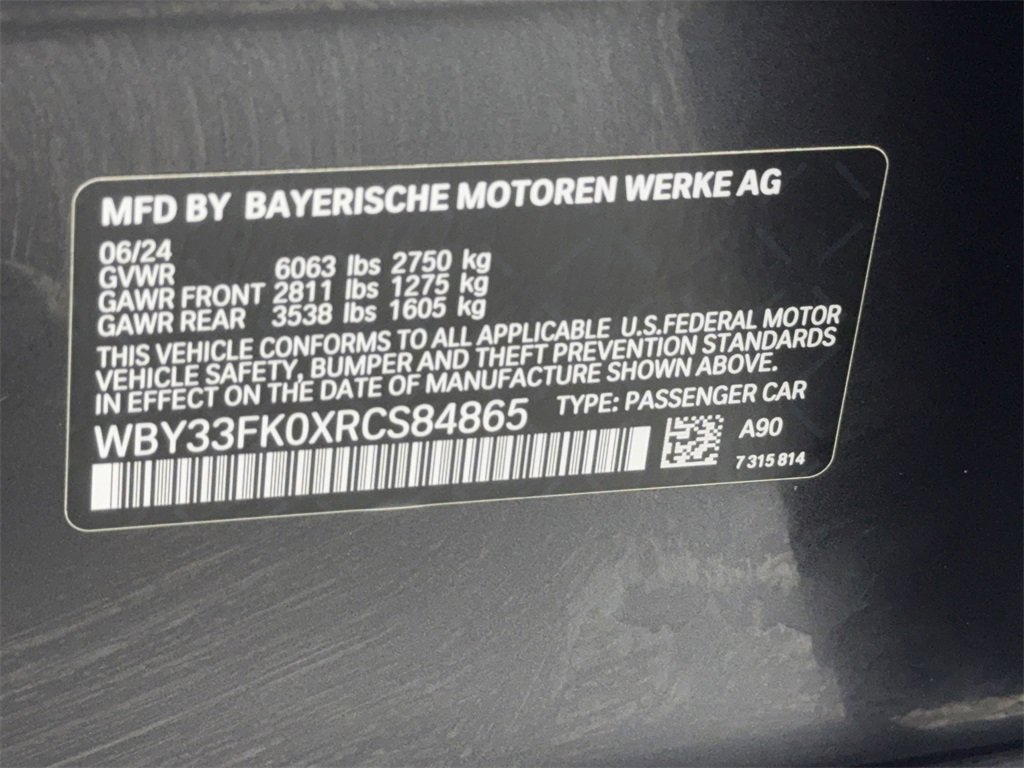 Used 2024 BMW i5 eDrive40i image 59