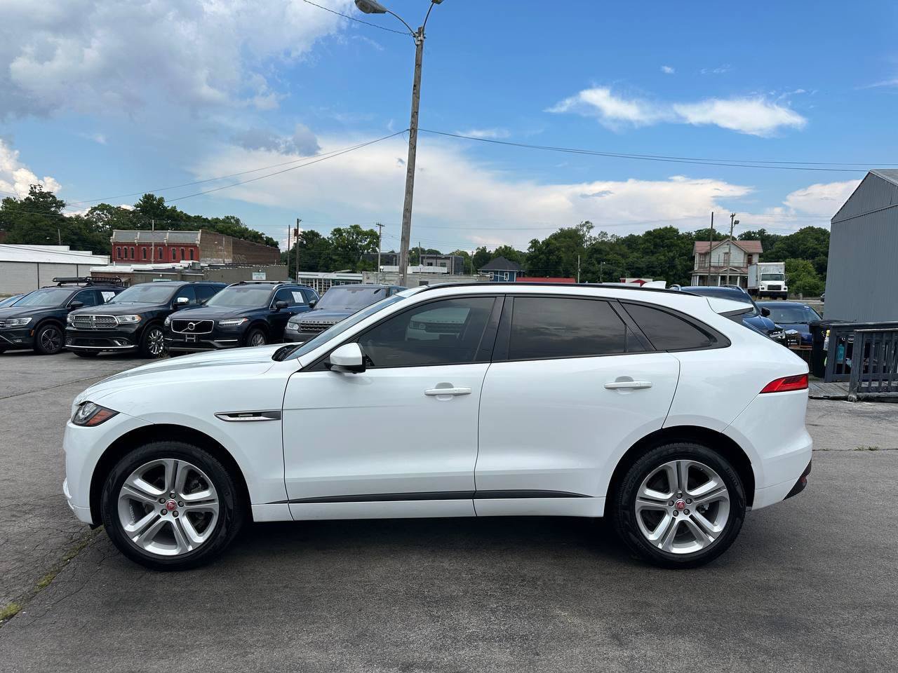 Used 2019 Jaguar F-PACE R-Sport AWD/4WD image 7