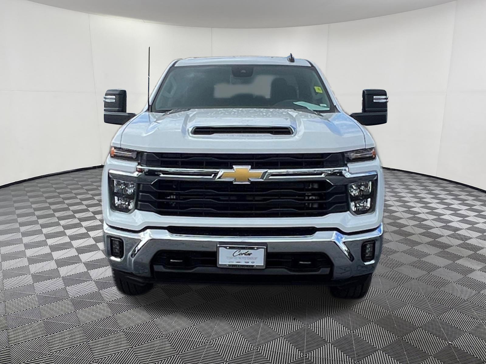 Used 2025 Chevrolet Silverado 2500 LT w/ Convenience Package AWD/4WD image 2