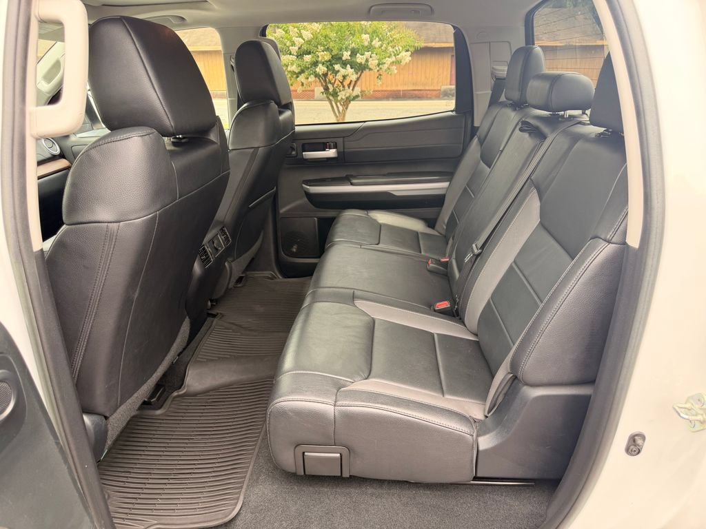 Used 2018 Toyota Tundra Limited w/ Limited Premium Package AWD/4WD image 41