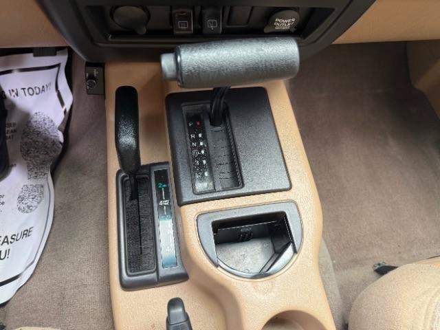 Used 1999 Jeep Cherokee Sport AWD/4WD image 24