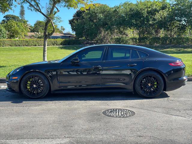 Used 2018 Porsche Panamera 4 image 4
