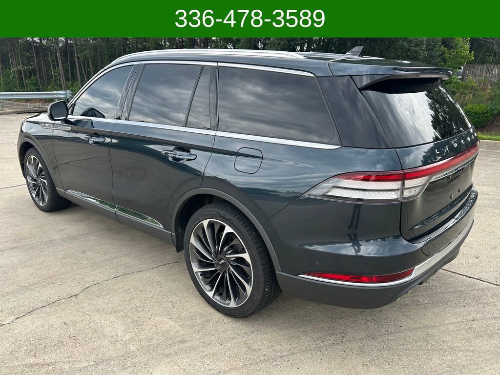Used 2021 Lincoln Aviator Reserve w/ Equipment Group 201A AWD/4WD image 3