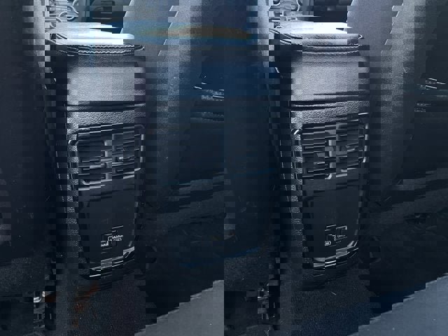 Used 2019 Dodge Charger SXT w/ Blacktop Package image 24