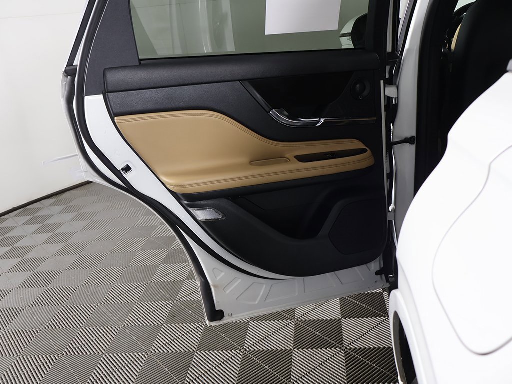 Used 2021 Lincoln Corsair Reserve w/ Equipment Group 201A image 25