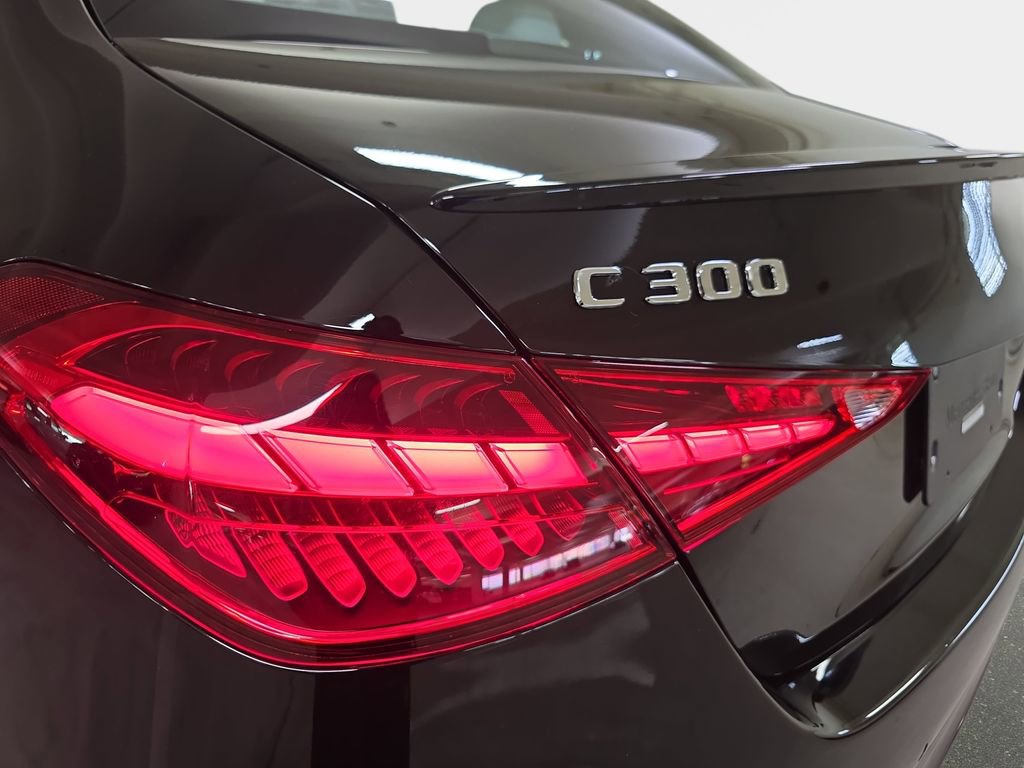 Used 2022 Mercedes-Benz C 300 Sedan image 33