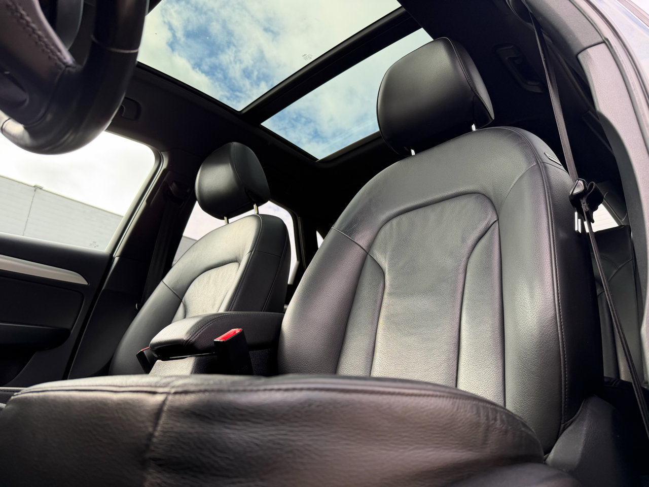 Used 2017 Audi Q3 2.0T Premium Plus w/ Premium Plus Package image 10