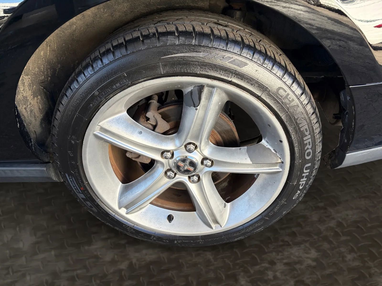 Used 2010 Ford Mustang GT image 30