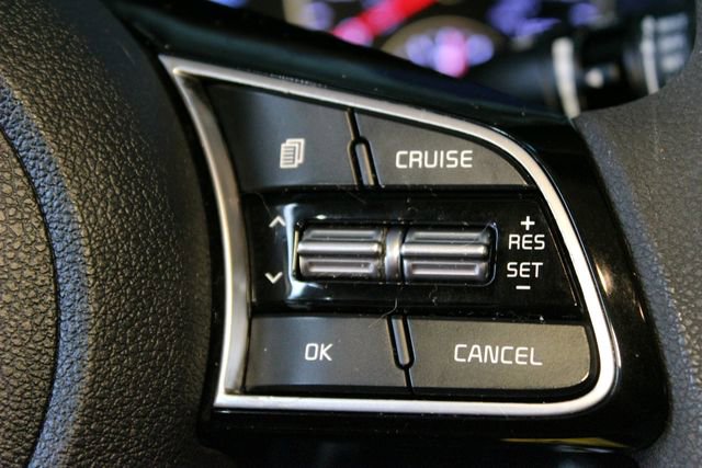 Used 2020 Kia Optima LX FWD image 21