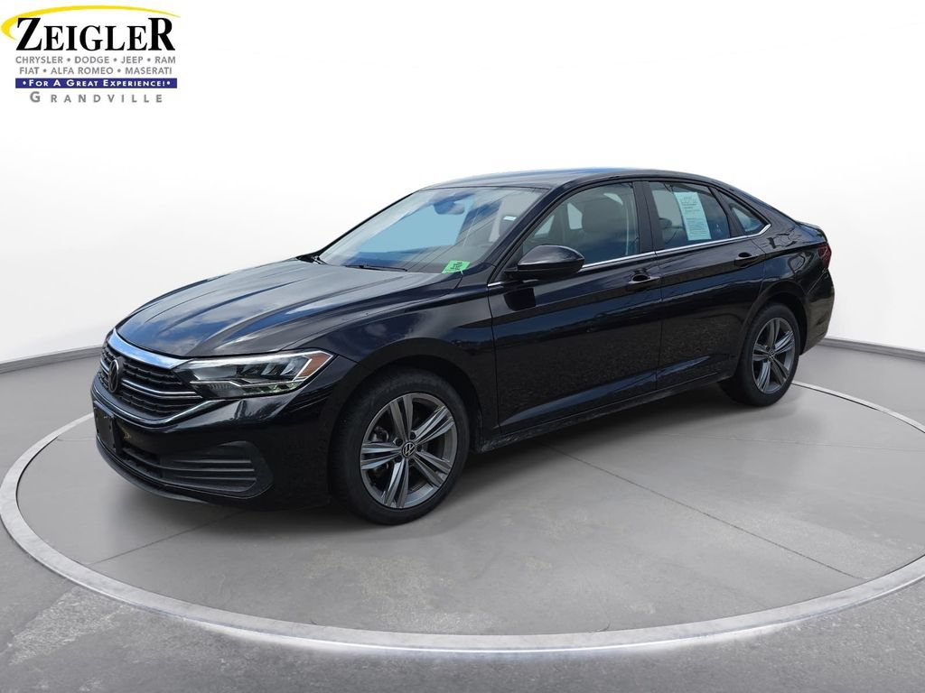 Used 2024 Volkswagen Jetta SE