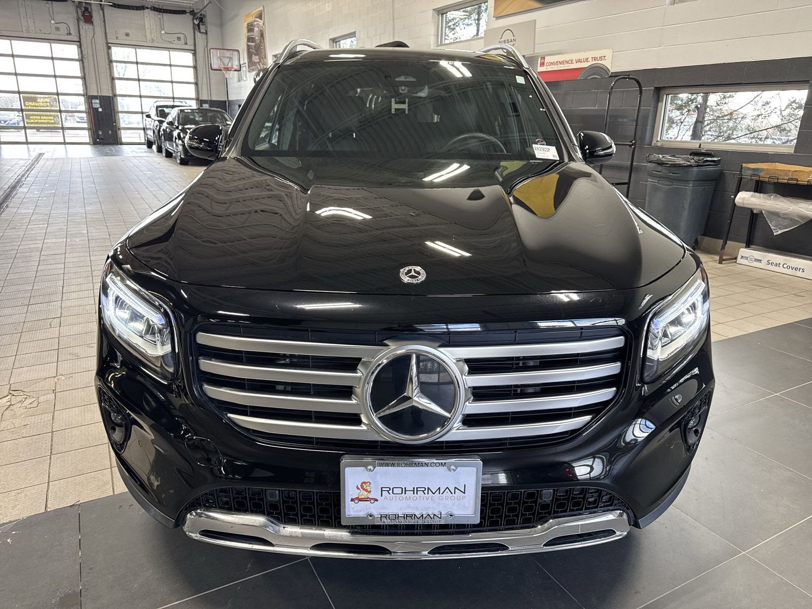 Used 2025 Mercedes-Benz GLB 250 image 30