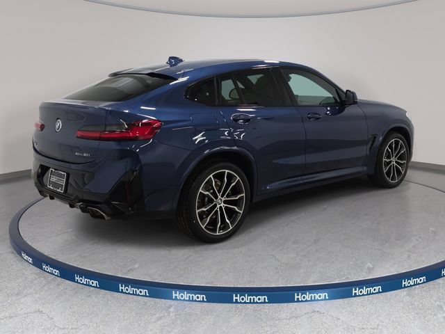 Certified 2023 BMW X4 xDrive30i w/ M Sport Package AWD/4WD image 5