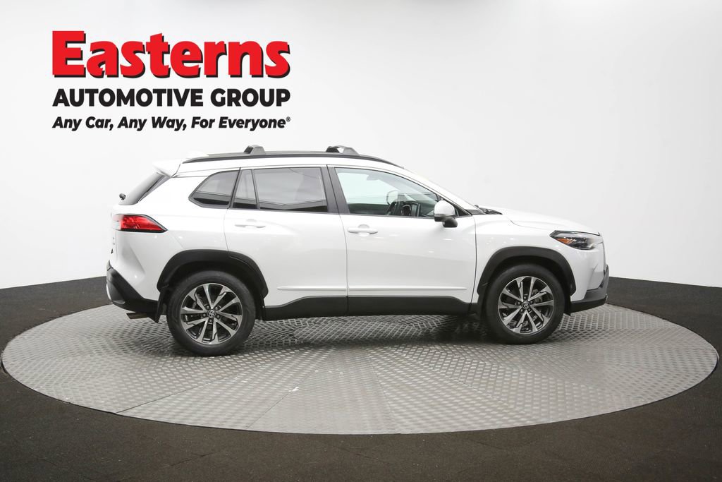 Used 2022 Toyota Corolla Cross XLE w/ Convenience Package image 41