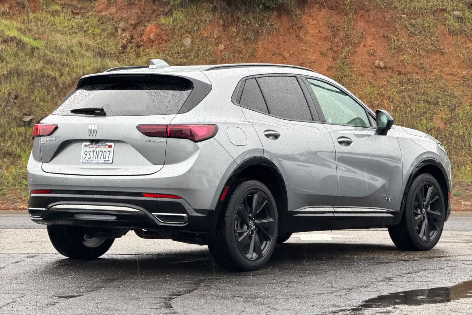 Used 2025 Buick Envision Sport Touring AWD/4WD image 4