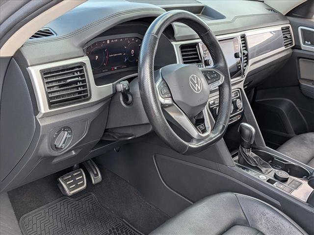 Used 2023 Volkswagen Atlas SEL Premium AWD/4WD image 10