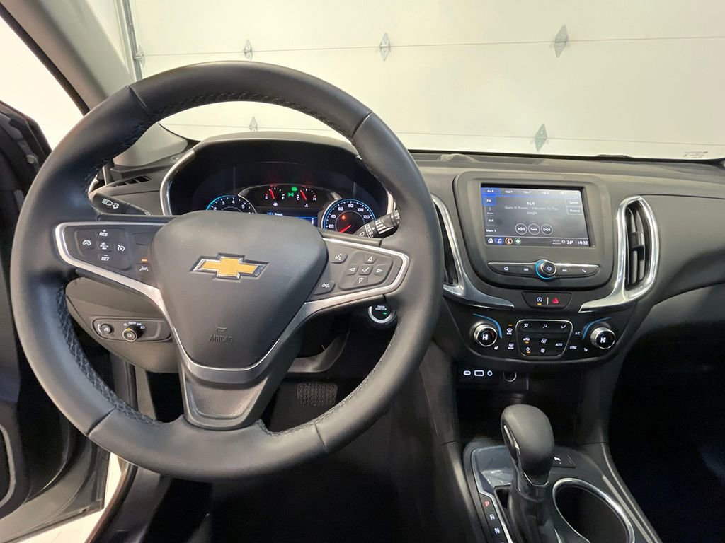 Used 2023 Chevrolet Equinox LT image 38