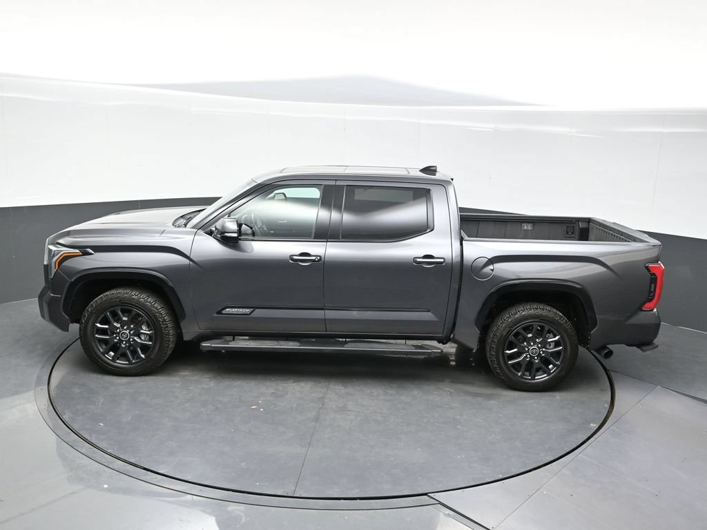 Used 2023 Toyota Tundra Platinum AWD/4WD image 37