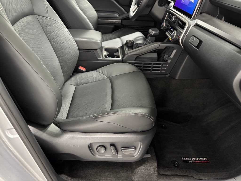 Used 2026 Toyota 4Runner TRD Off-Road Premium AWD/4WD image 61