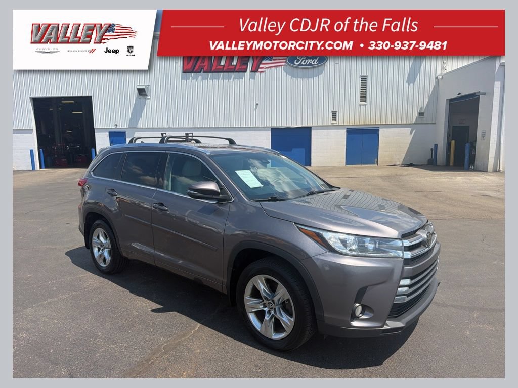 Used 2018 Toyota Highlander Limited AWD/4WD image 1