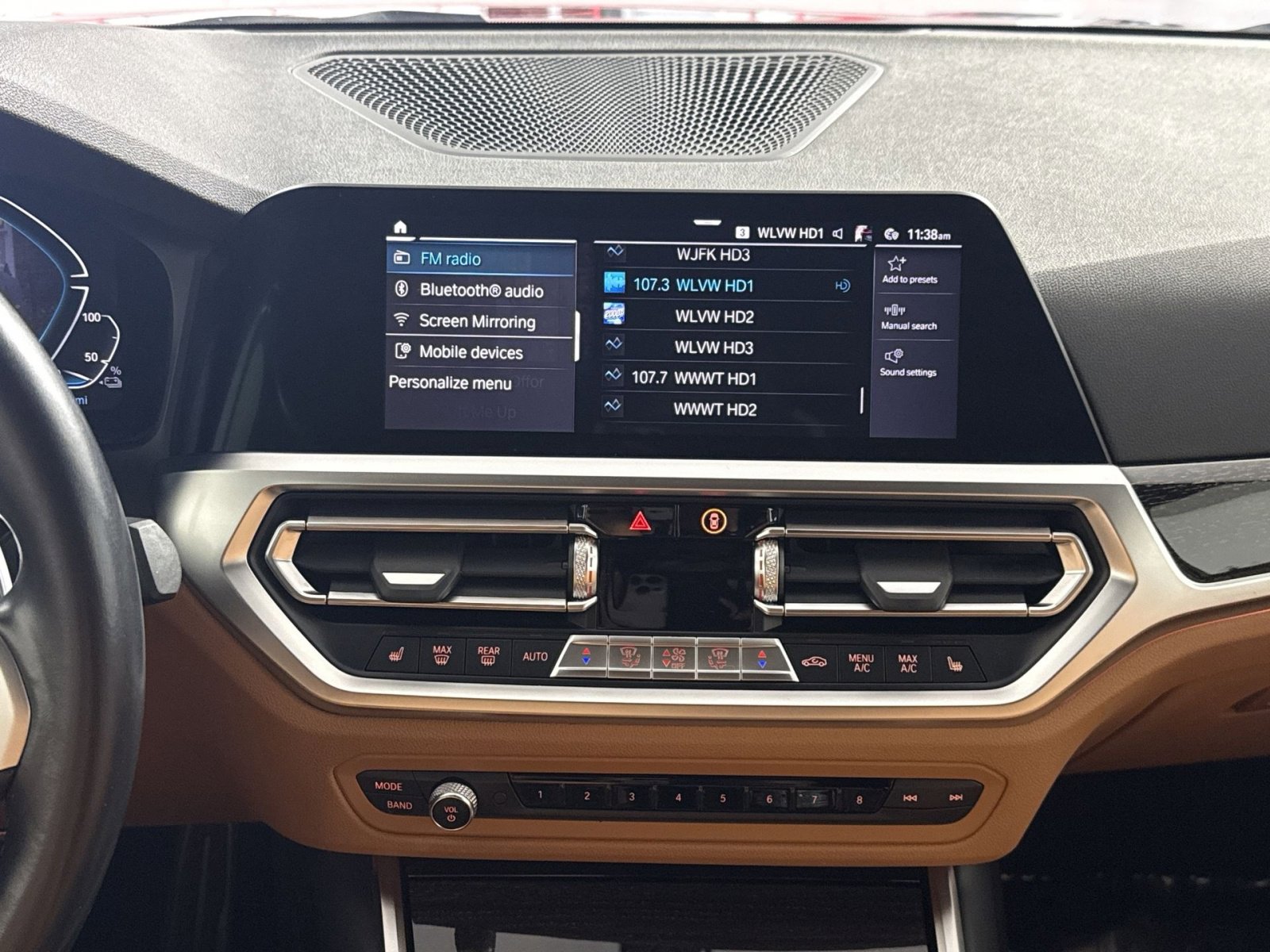 Used 2022 BMW 330e w/ M Sport Package RWD image 18
