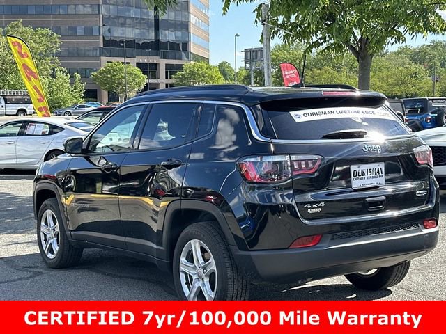 Used 2023 Jeep Compass Latitude w/ Convenience Group AWD/4WD image 5
