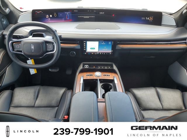 New 2026 Lincoln Navigator Black Label AWD/4WD image 17