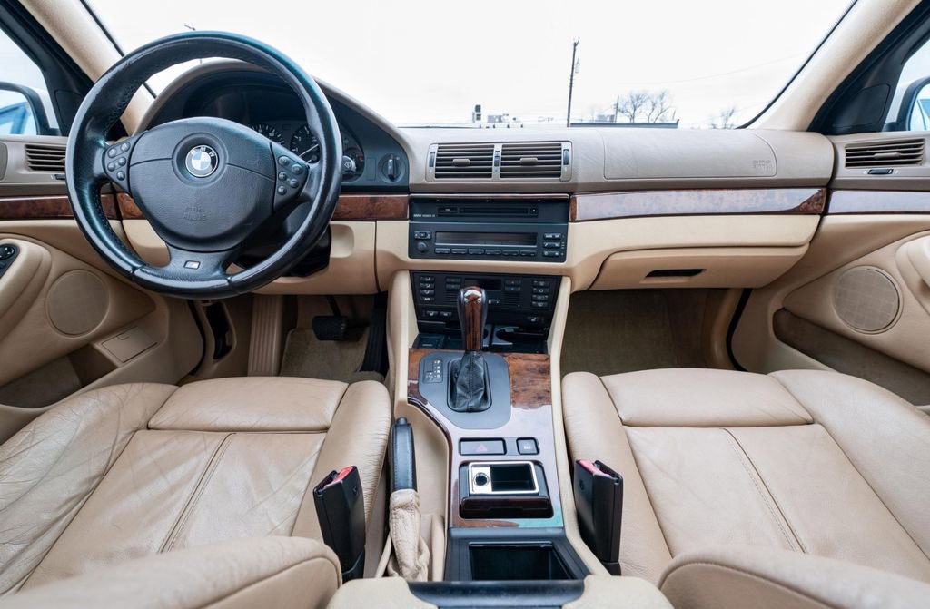 Used 2001 BMW 540i Sedan RWD image 20