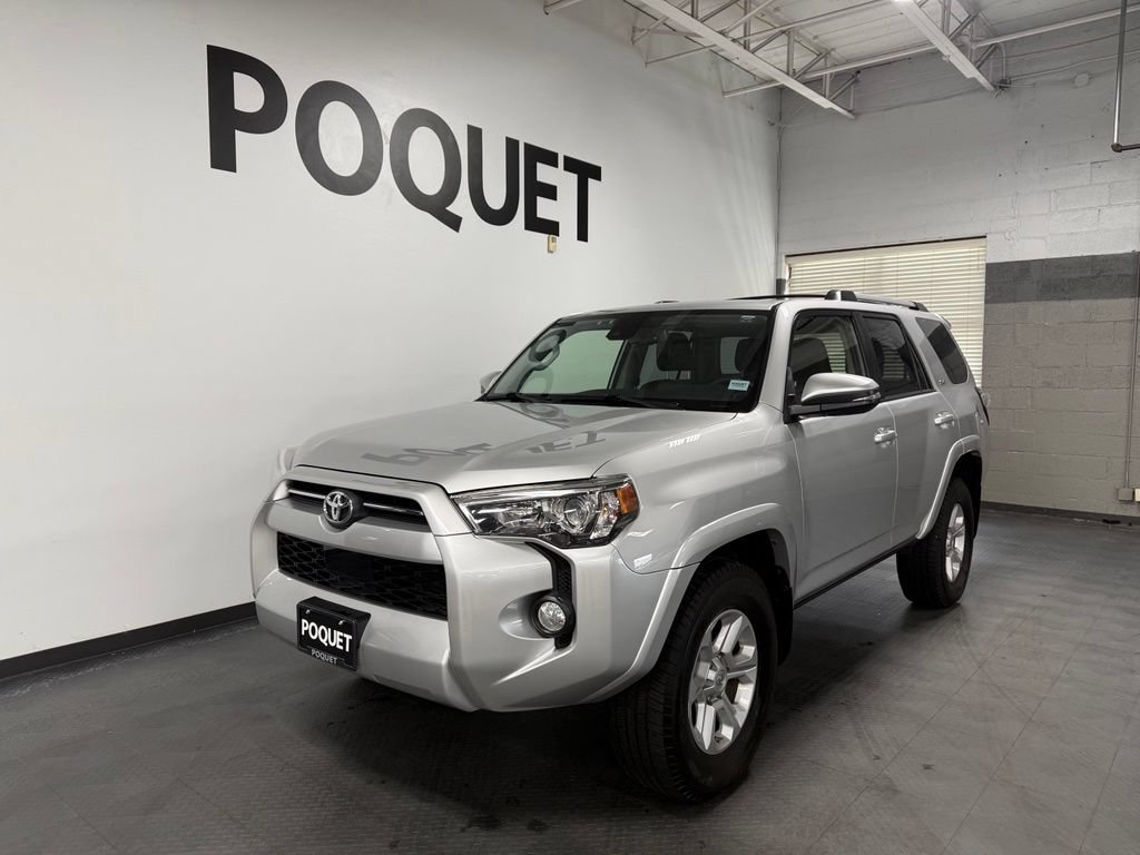 Used 2020 Toyota 4Runner SR5 Premium w/ Moonroof Package AWD/4WD image 2