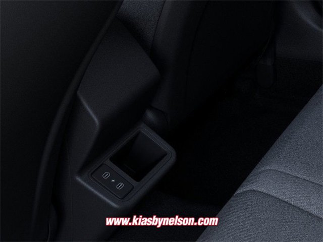 New 2025 Kia K4 LXS image 26