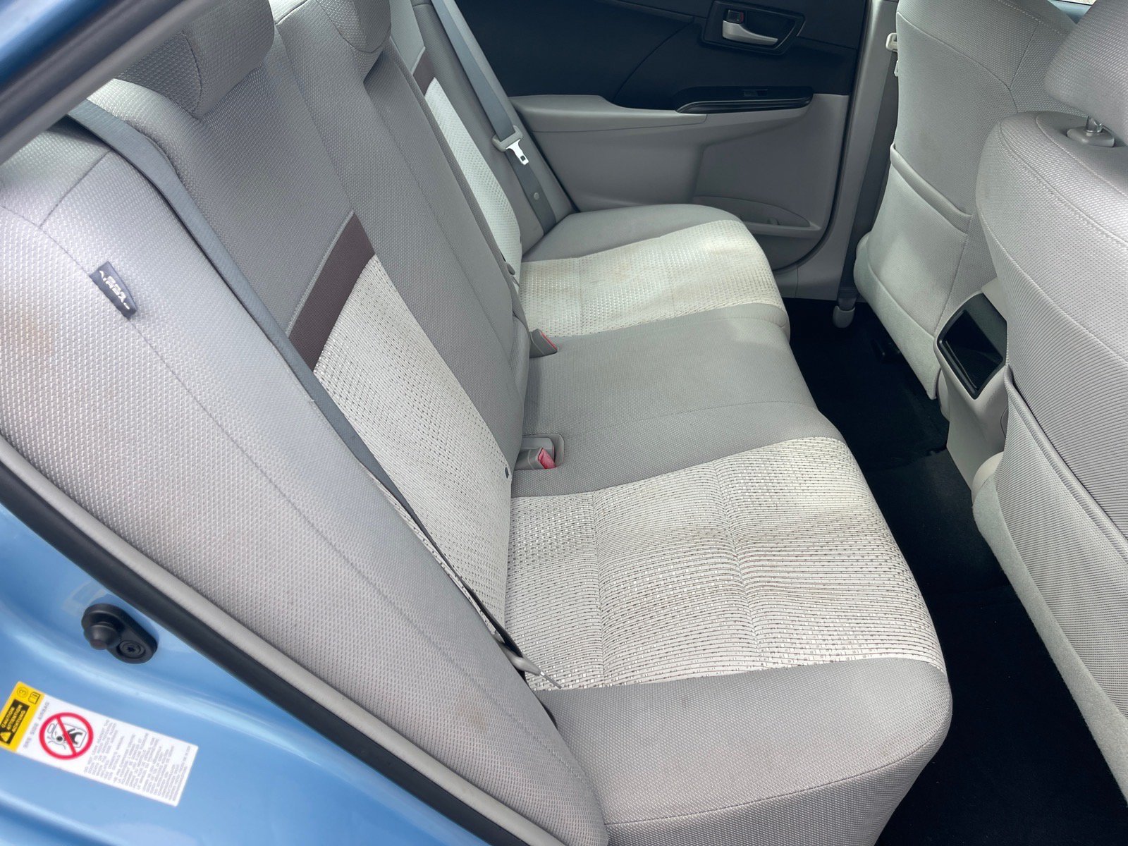 Used 2013 Toyota Camry LE FWD image 18