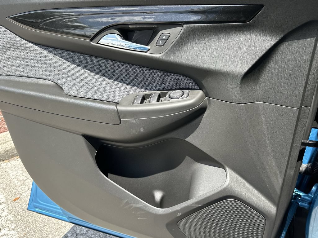New 2026 Chevrolet TrailBlazer LT w/ Driver Confidence Package FWD image 16