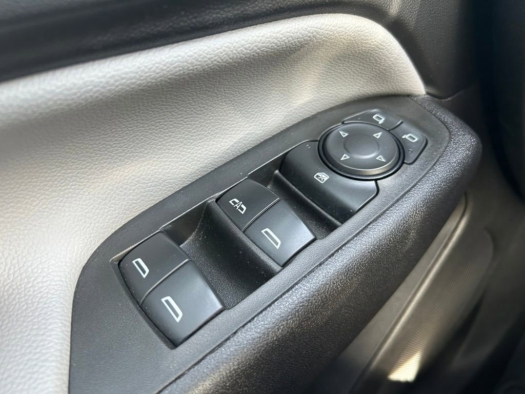 Used 2024 Chevrolet Equinox LS w/ LS Convenience Package AWD/4WD image 19