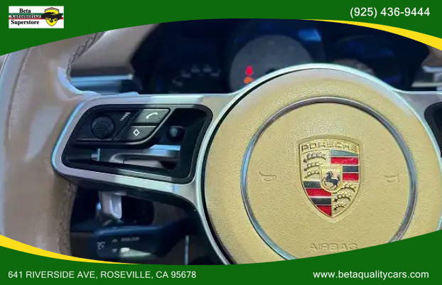 Used 2015 Porsche Macan S image 36