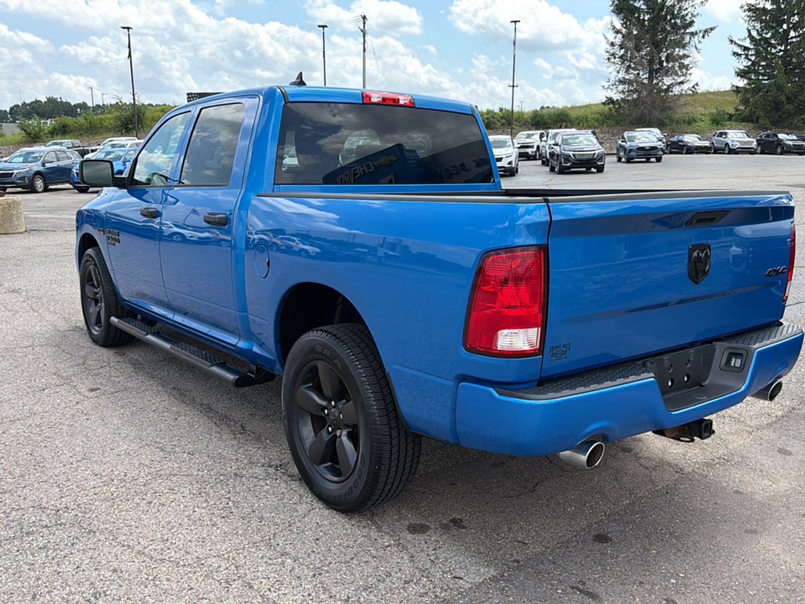 Used 2019 RAM 1500 Express w/ Hydro Blue Sport Package AWD/4WD image 6