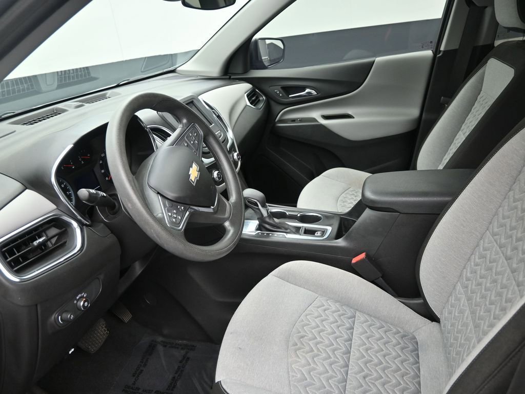 Used 2023 Chevrolet Equinox LS FWD image 11