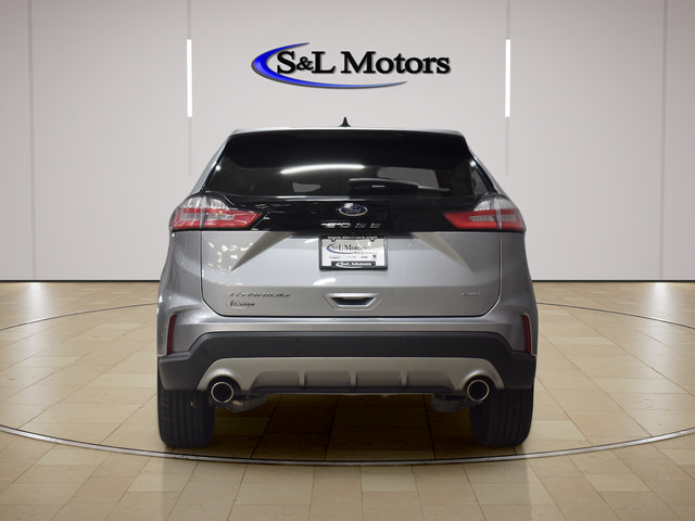 Used 2022 Ford Edge Titanium AWD/4WD image 7