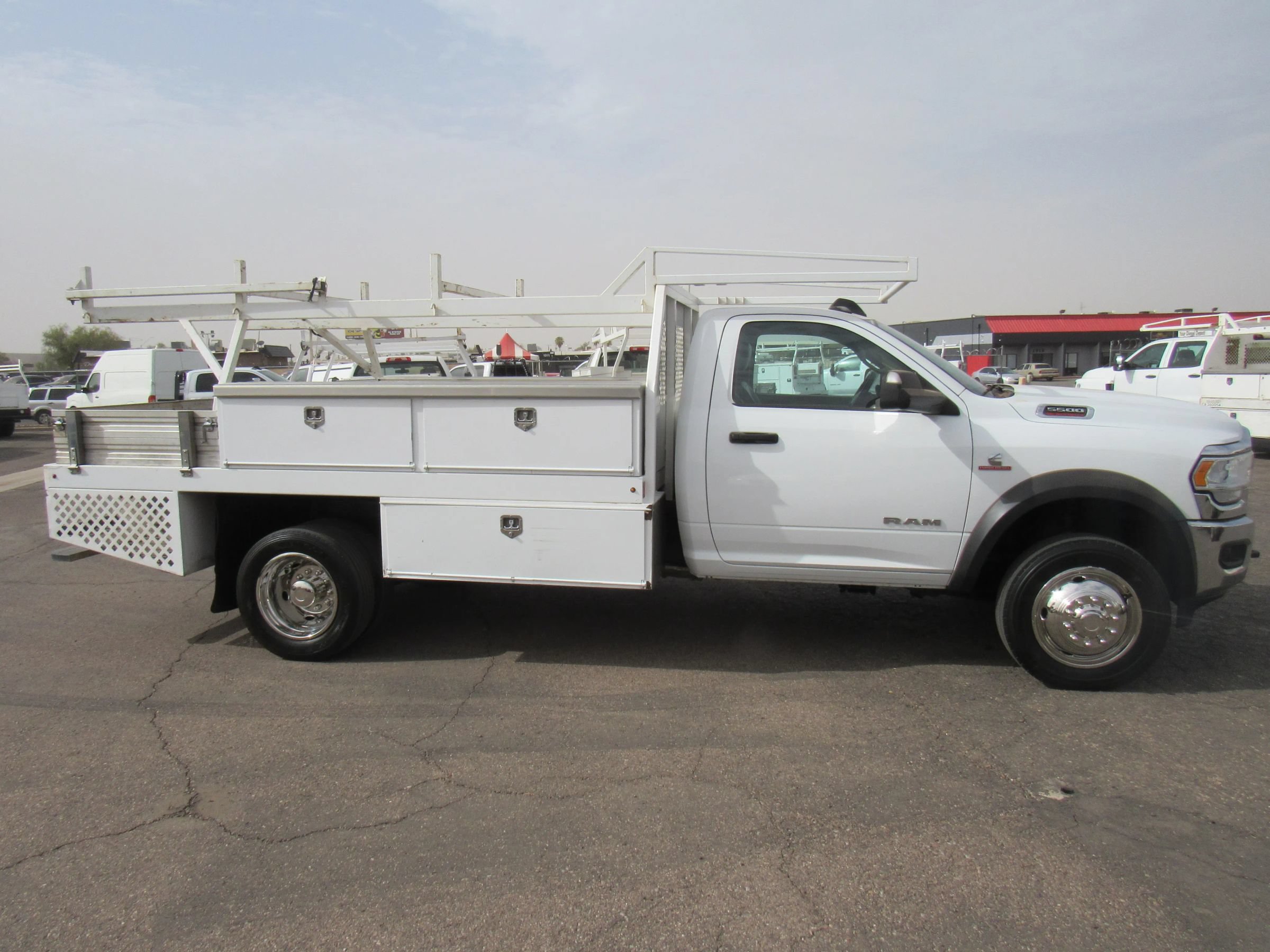 Used 2020 RAM 5500 Tradesman RWD image 5