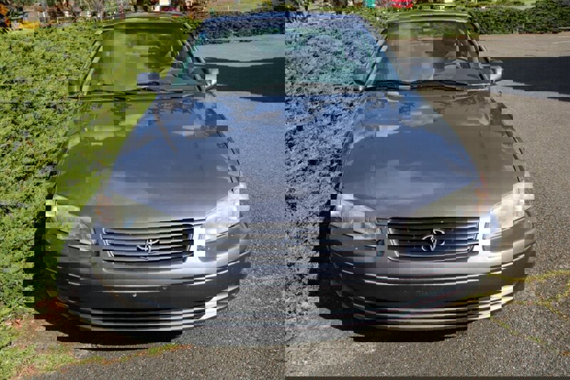 Used 1997 Toyota Camry LE image 9