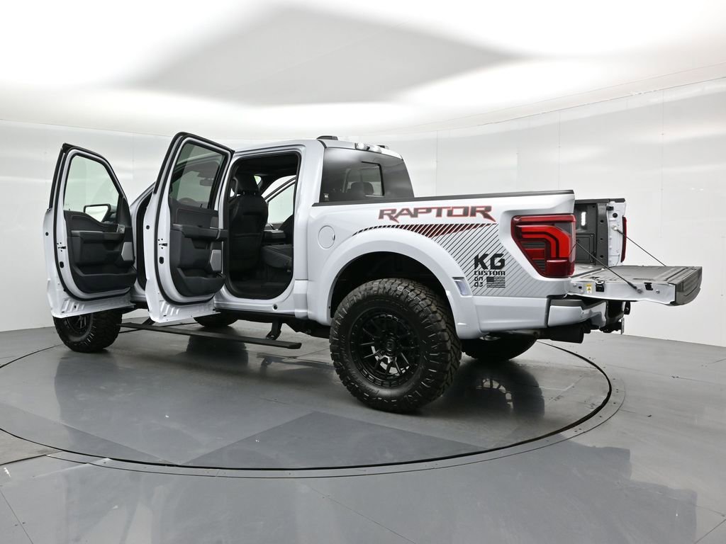 Used 2025 Ford F150 Raptor AWD/4WD image 38