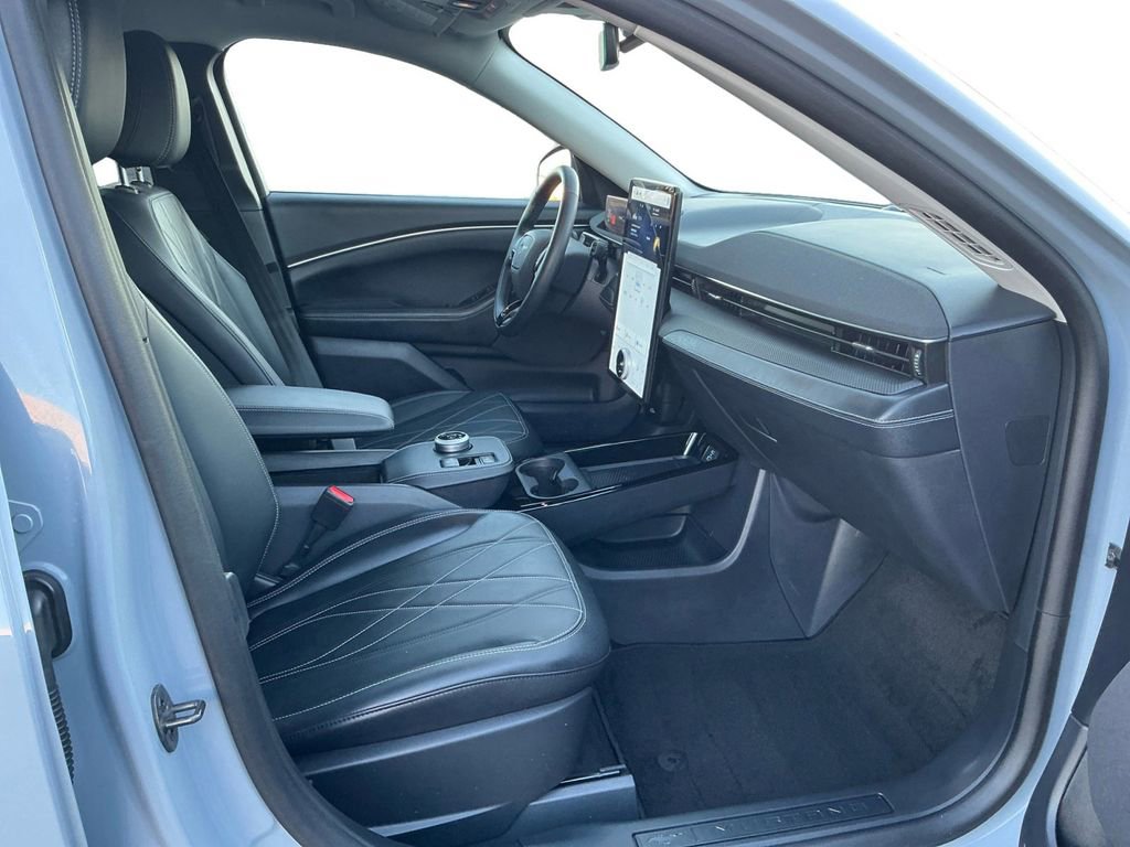 Used 2024 Ford Mustang Mach-E Select w/ Comfort Package Lite image 21