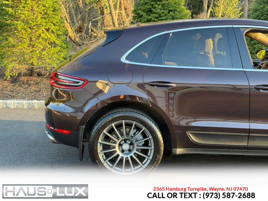 Used 2017 Porsche Macan S AWD/4WD image 17