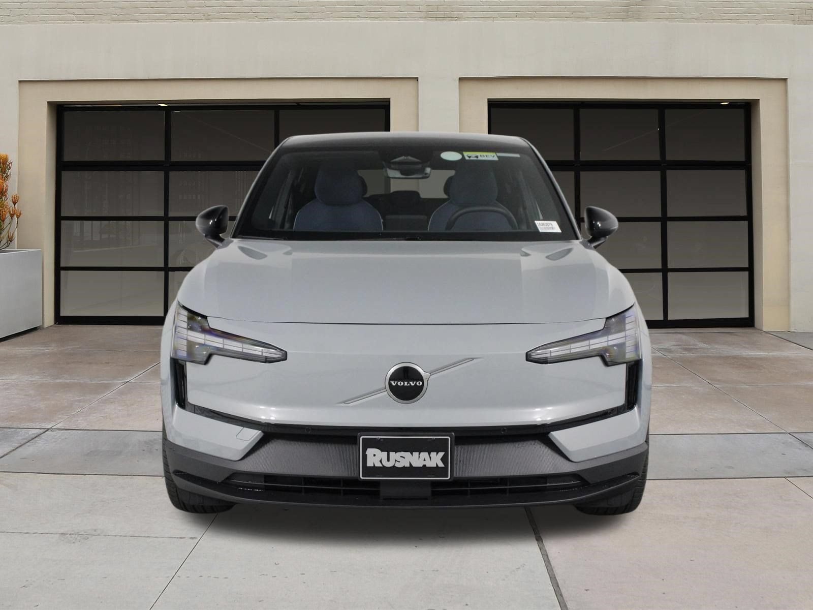 New 2026 Volvo EX30 Plus AWD/4WD image 2