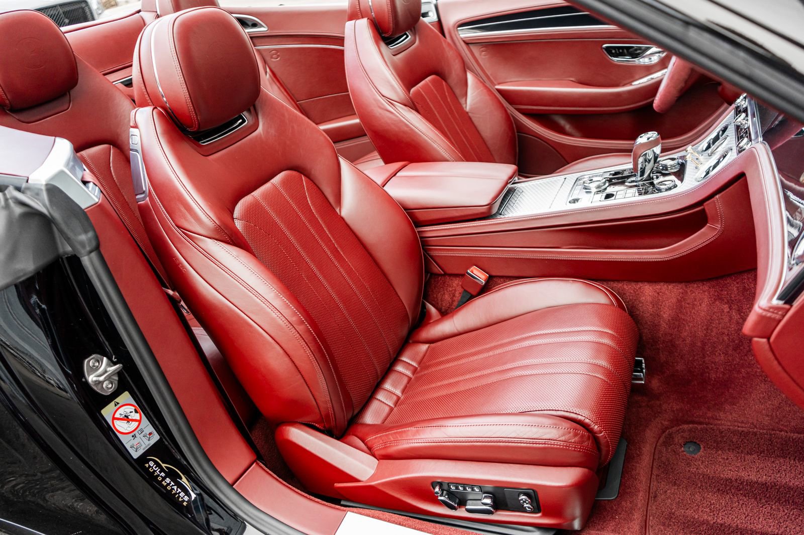 Used 2020 Bentley Continental GT image 39