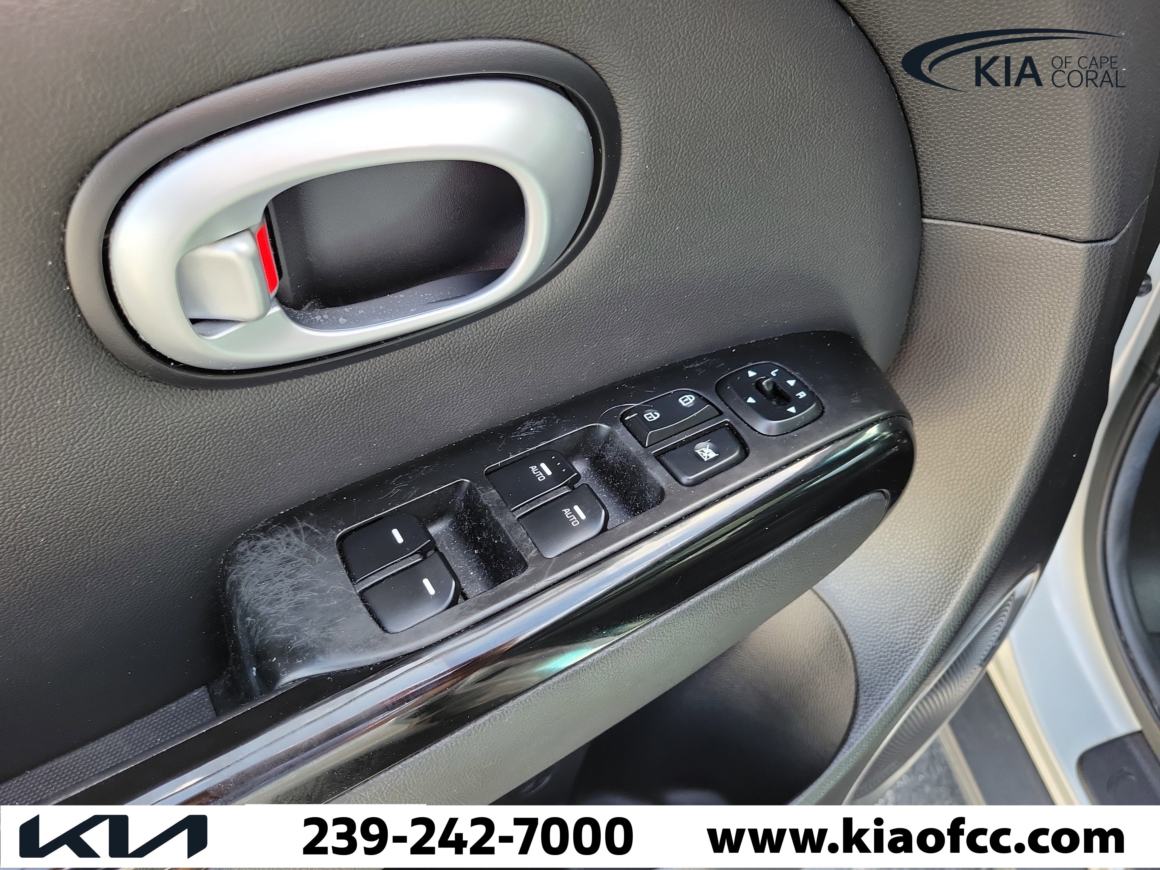 Used 2015 Kia Soul ! w/ Sun & Sound Package image 22