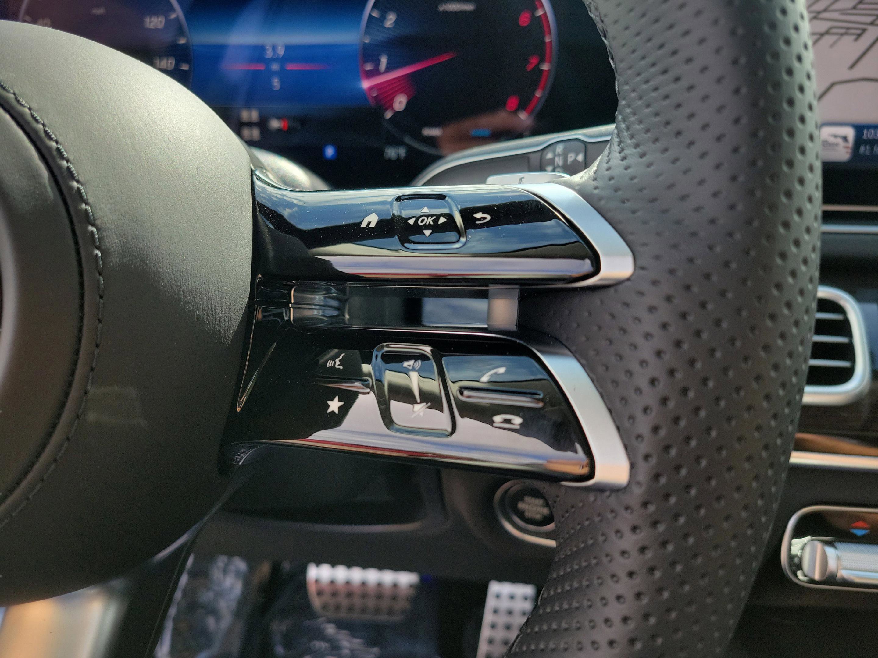 New 2026 Mercedes-Benz GLS 450 4MATIC image 24