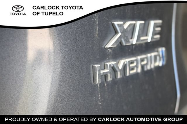 Used 2022 Toyota RAV4 XLE w/ Convenience Package AWD/4WD image 14
