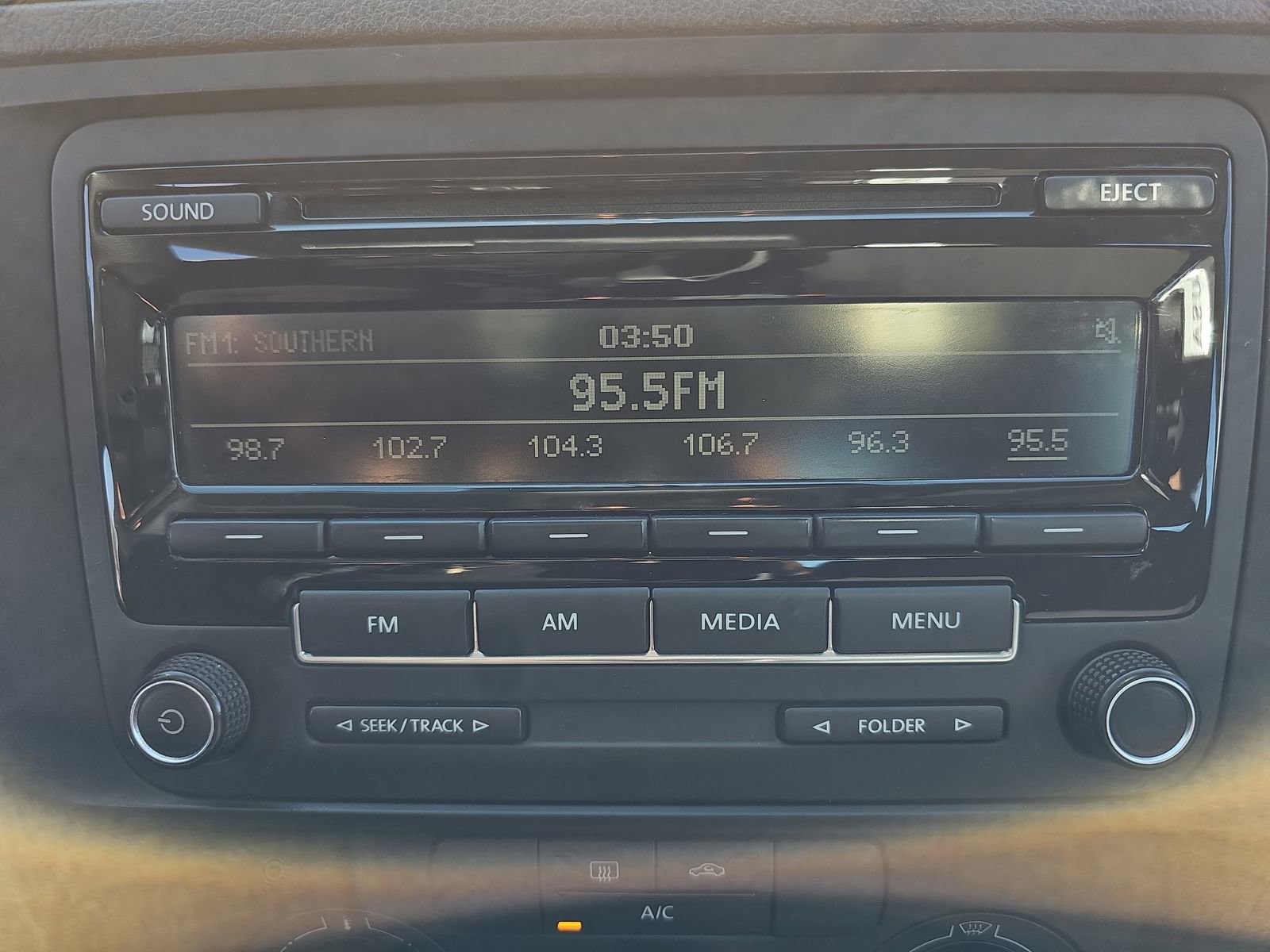 Used 2015 Volkswagen Jetta S image 20