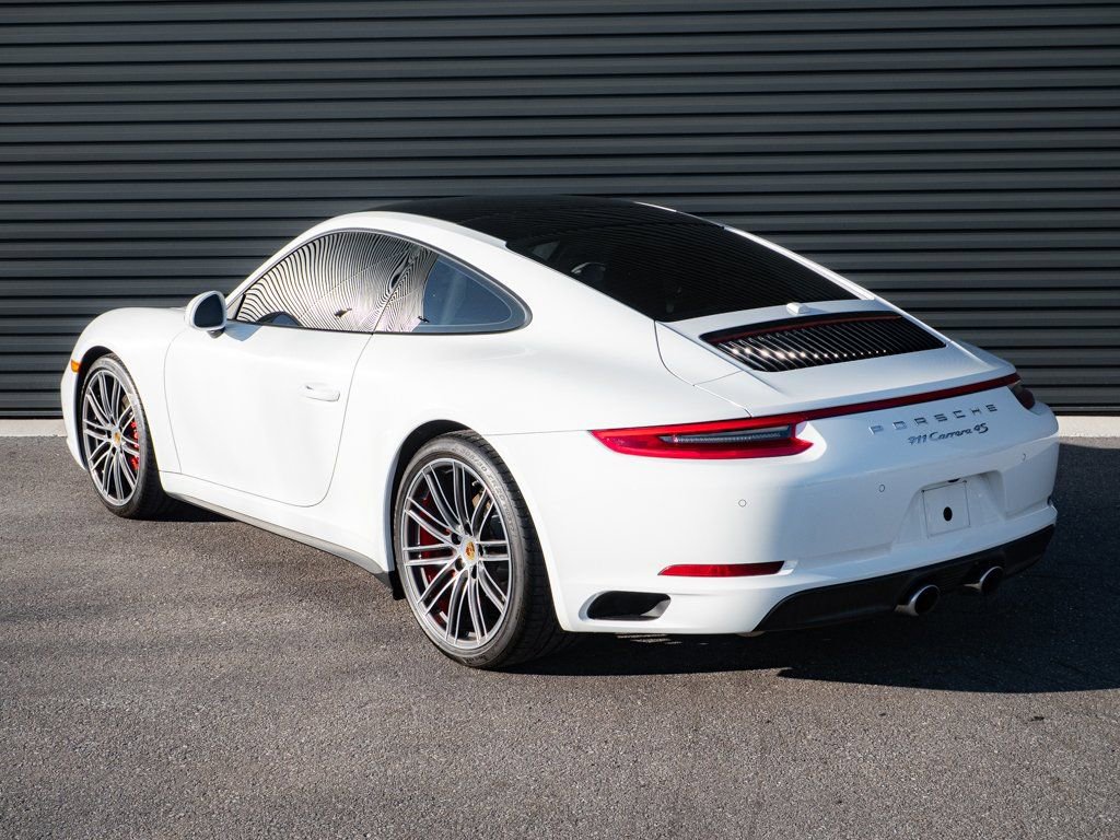 Used 2017 Porsche 911 Carrera 4S image 3