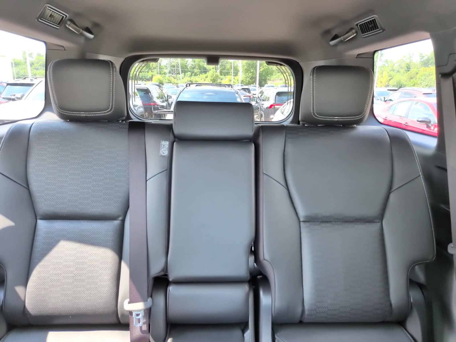 New 2027 Toyota Land Cruiser w/ Premium Package AWD/4WD image 23
