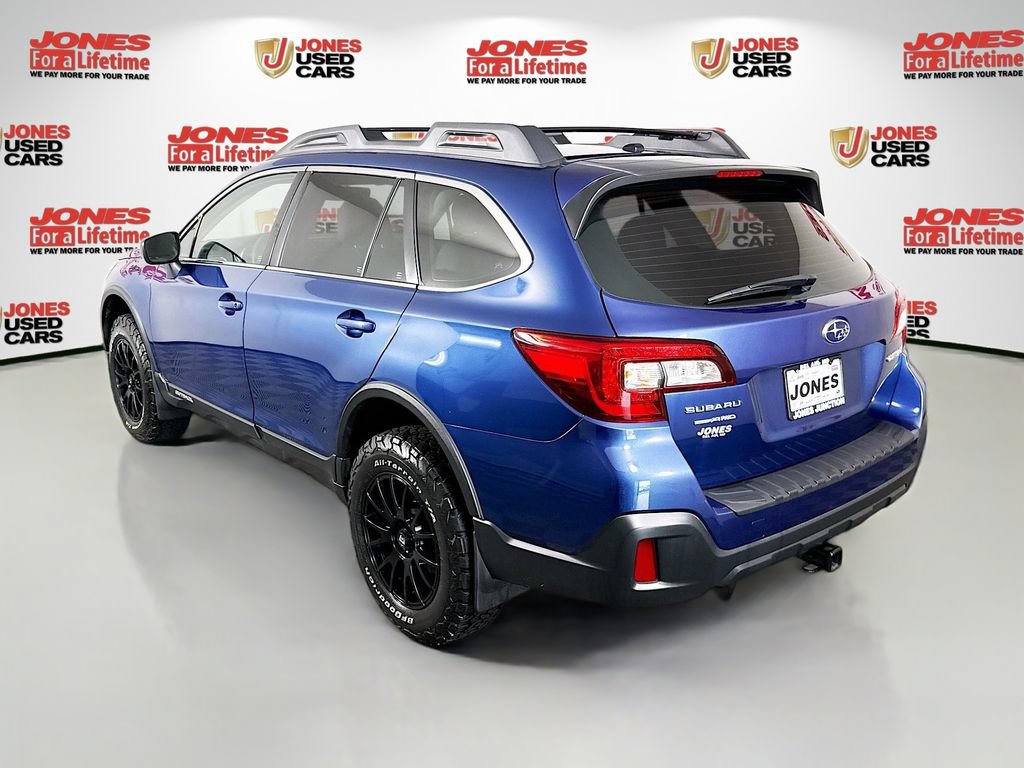 Used 2019 Subaru Outback 2.5i AWD/4WD image 2